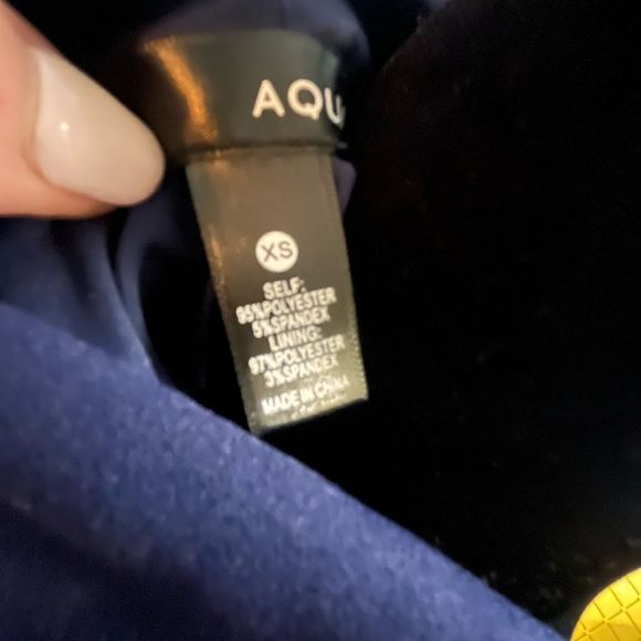 NWOT Aqua Navy Blazer with gold buttons size XS super cute on!! - Picture 3 of 5